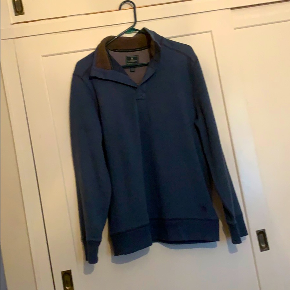 Collard sweater